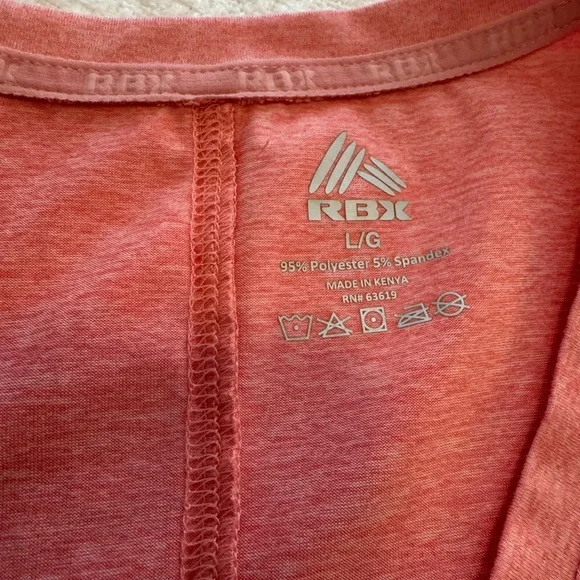 Women’s Bundle of 3 Tees. Two brand new. One super shape. - Picture 3 of 4